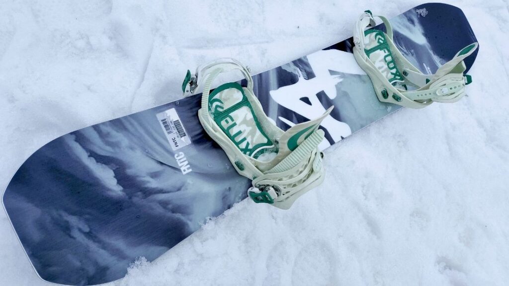 FNTC CATは本当にグラトリ向け？初心者ライダーが実際に試乗して