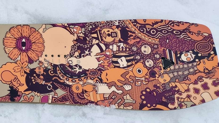 YONEXグロウエントのテール部分のグラフィック写真