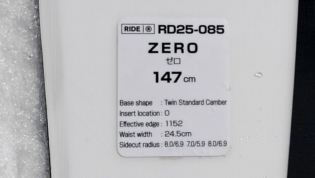 RIDE　ZEROのボードに貼られたスペック表