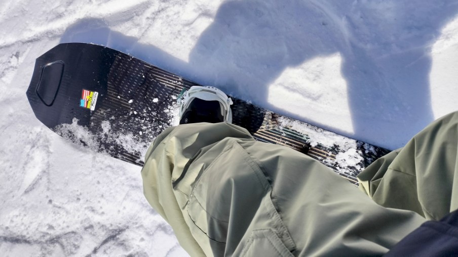 リブテックapexオルカを履いた足元の写真