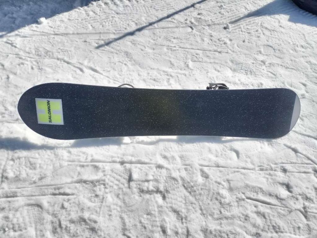 SALOMONシックスティックのソール側の写真