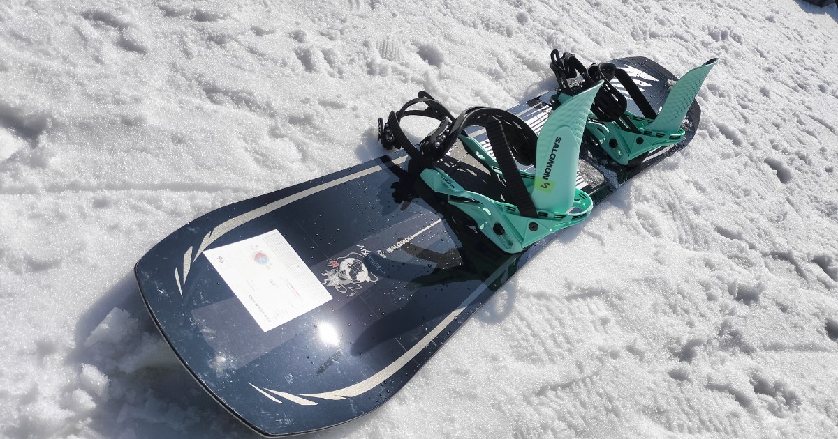 SALOMONアサシンプロのボード全体の写真