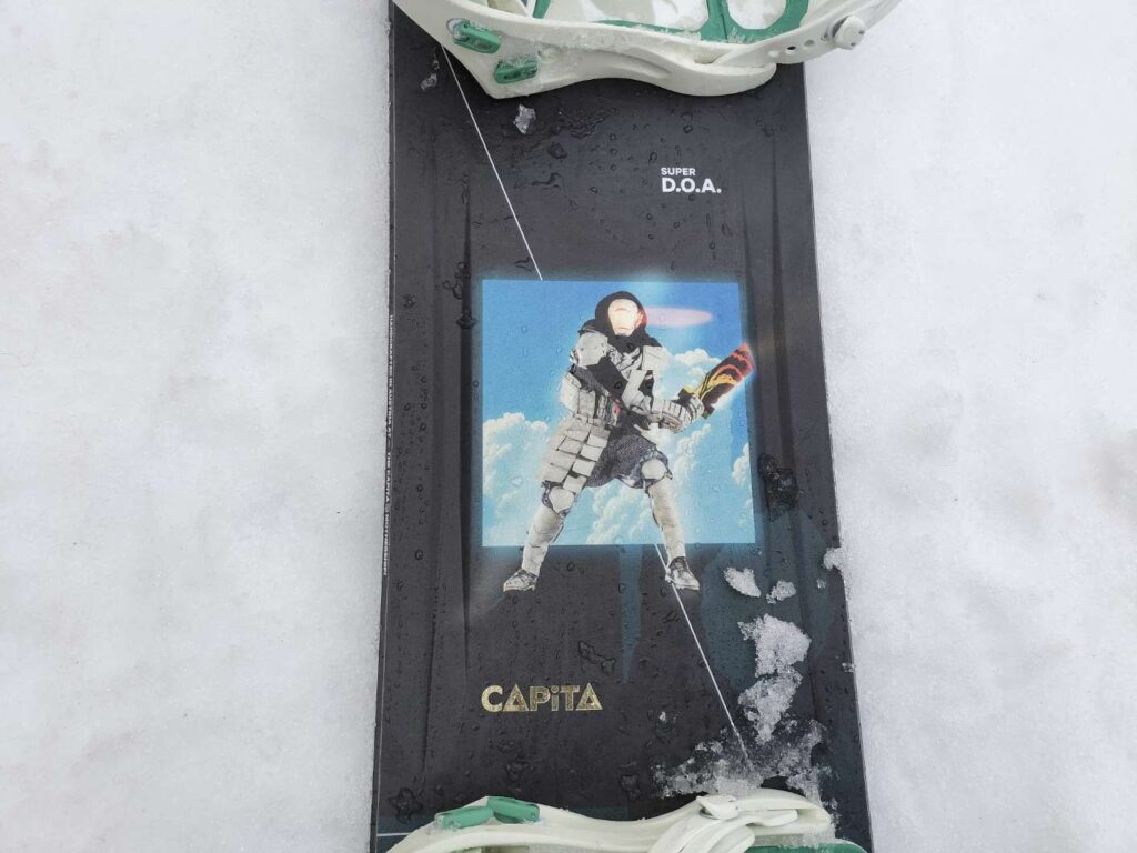 SUPERDOAのキャラクターロゴ写真