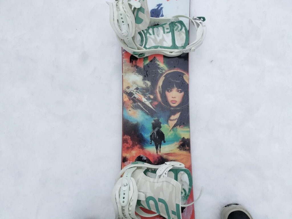 キャピタウルトラフィアーのボードのグラフィックを映した写真