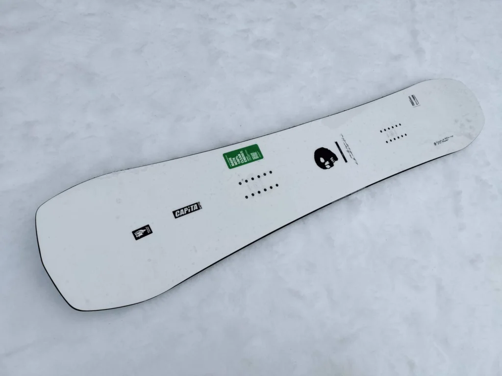 THE BLACK SNOWBOARD OF DEATH（ザブラックスノーボードオブデス）試乗