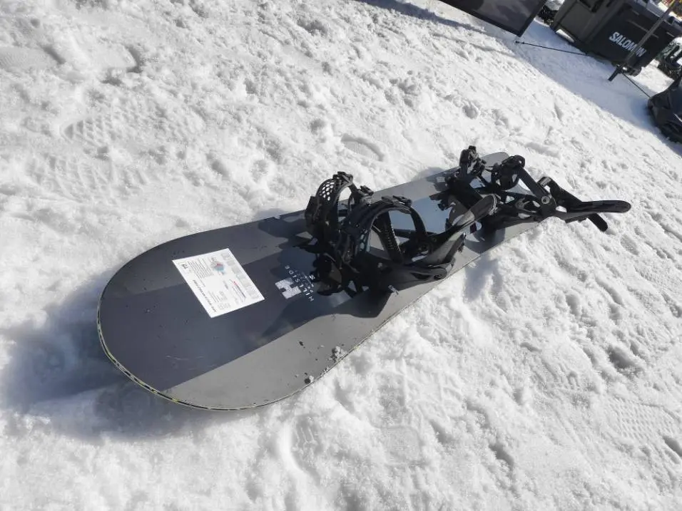 WOLLE NYVELT FISH評価レビュー！SALOMONスノーボード試乗会レポート