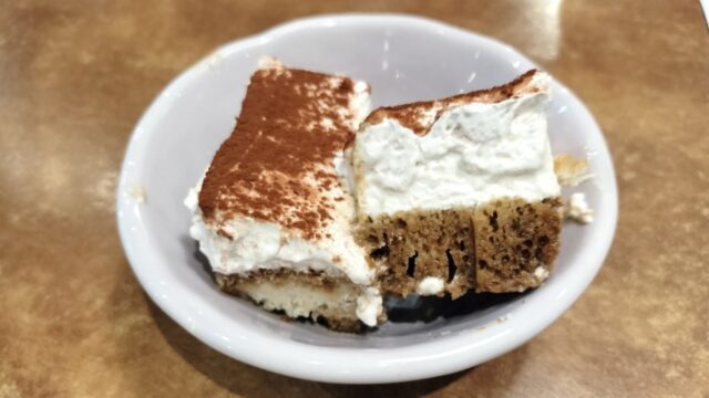 ブロンコビリーのティラミスの写真