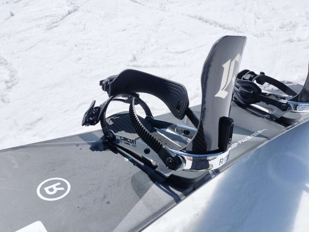 RIDEバインディングサーキットカーボンの写真